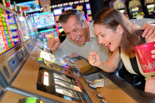Couple willing slot machine victory