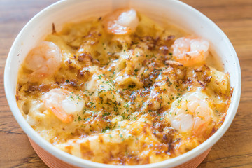 penne with shrimp and cheese