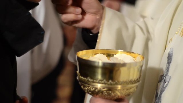 Eucharist,  Christmas Midnight Mass, sacramental bread 