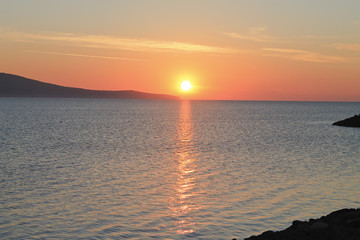 Radiant sunrise over the ocean