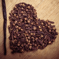 Heart form made from spice cloves