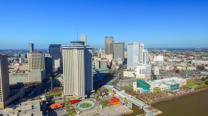 Fototapeta na wymiar NEW ORLEANS, LA - FEBRUARY 11, 2016: Aerial city view on a sunny
