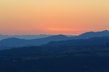 Fototapeta premium sunrise at the mountain in morning time