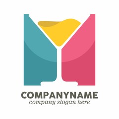 Cocktail logo vector icon Template