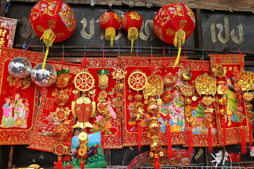 Yaowarat Road, Bangkok, Thailand : object on faith put forward Yaowarat Road for sale to tourists and customers the Chinese New Year in Bangkok, Thailand