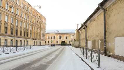 Fototapeta na wymiar Military Institute of Military Space Academy named Mozhaiskogo.