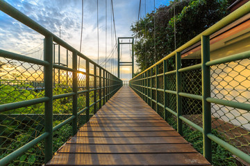 Obraz premium Bridge View