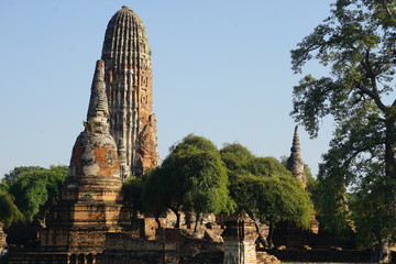 khmer temple under the sun