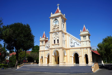 Fototapeta na wymiar Tan Huong church