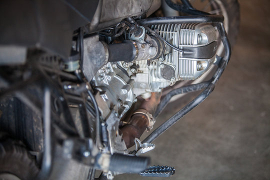 Motorcycle boxer engine