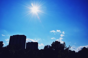 słońce na niebie © Marta