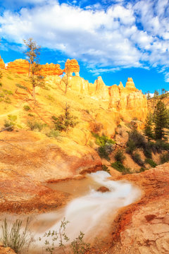 Fototapeta Wasserfall im Bryce Canyon National Park 3