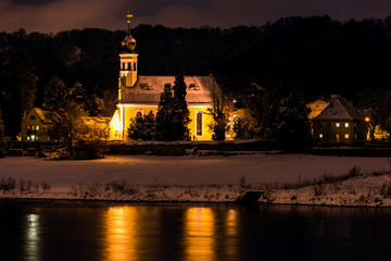 Obraz premium Maria am Wasser in Dresden ( Deutschland )