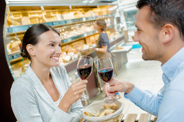couple having a toss