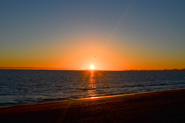 Naklejka premium Crepúsculo en Kino