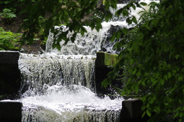 Wasserfall im Park