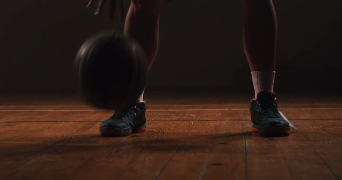 Sportsman playing basketball in basketball court 4k
