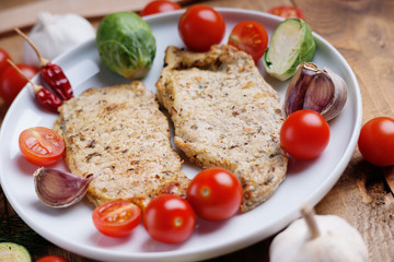 Fried pork meat and vegetables 