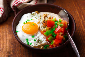 Savory Oatmeal with Cheddar and Fried Egg