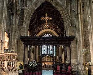 Fototapeta na wymiar Church of St John the Baptist Nave E Cirencester England