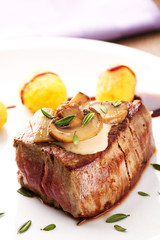 Fillet of beef with mushroom sauce and potatoes