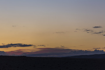 Sonnenaufgang über der Wüste Gobi