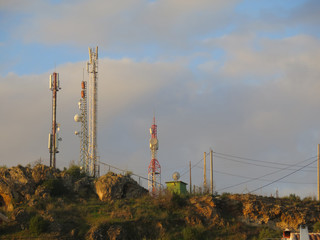 Radio communication relay station