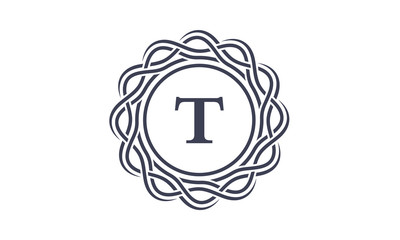 T Letter Crest Logo
