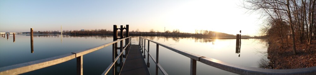 Panorama Rhein-Herne-Kanal im Winter