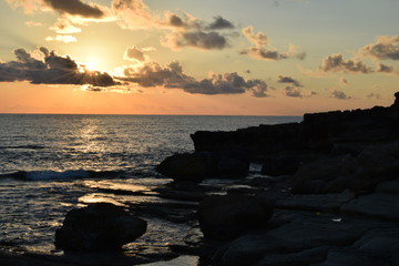 Fototapeta premium Sunset above sea