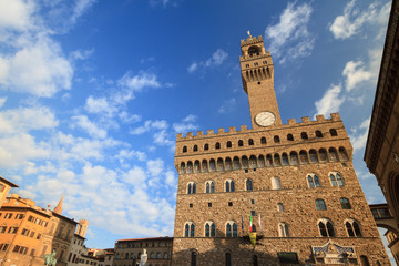 Fototapeta na wymiar Old Palace ( Palazzo Vecchio ) the town hall in Florence, Tuscany, Italy