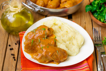 Cabbage rolls with minced beef and pork