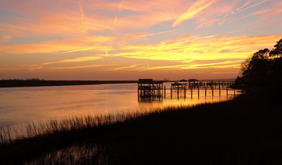 Fototapeta na wymiar Sunset along the Carolina Intra Coastal Waterway