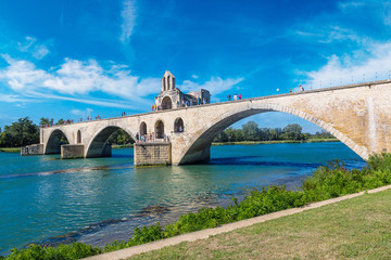 Fototapeta premium Saint Benezet bridge in Avignon