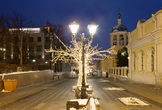 Новогоднее украшение улиц Москвы