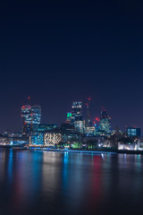 Fototapeta na wymiar London City in der Nacht