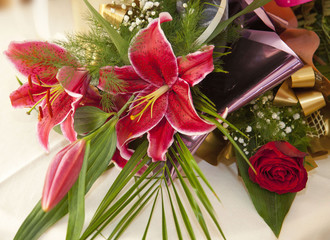 beautiful flowers for the holiday_2