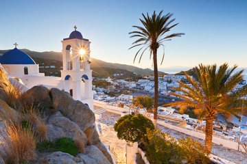 View of Chora on Ios island early in the morning. - obrazy, fototapety, plakaty
