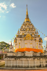 Fototapeta premium Phra Borommathat Chaiya Constructed along Mahayana Buddhist's beliefs of the 7th century, the great chedi is reputedly the best preserved Srivijaya artwork in Thailand