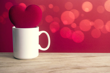 heart red in the mug