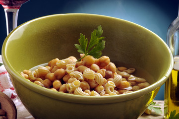 Pasta e ceci Cucina italiana Italian cuisine italienne Gastronomía de Italia Italienska köket Italienische Küche مطبخ إيطالي イタリア料理 Итальянская кухня Olasz gasztronómia 義大利飲食 Culinária da Itália 