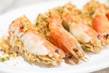 Shrimp fried salt, Seafood in Thailand