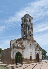Fototapeta na wymiar Kuba, Trinidad; Die historische Kirche , 