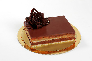 çikolatalı yaş pasta