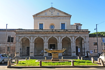 Roma, la basilica di Santa Maria in Domnica   al Celio