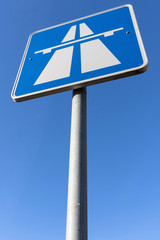 Deutsches Verkehrszeichen: Autobahn