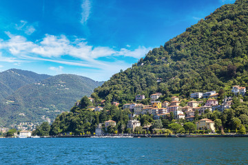 Fototapeta na wymiar Lake Como in Italy