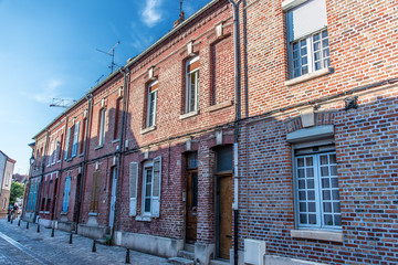 Amiens, Maisons en briques