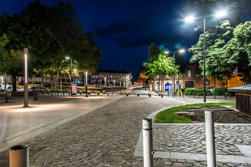 Naklejka premium Vue nocturne d'Albi, France