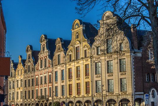 Façades urbaines des Flandres - Arras